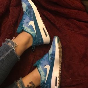 Rare Blue Splotched Nike Air Max “Thea”